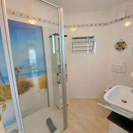 아파트 Komfortferienwohnung Kreideblick 사스니츠